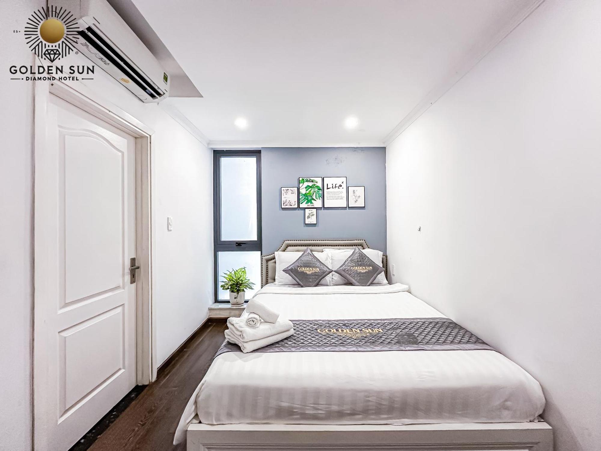 Golden Sun Khách sạn